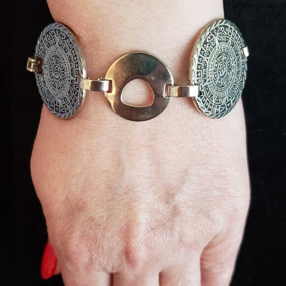 AUTHENTIC VINTAGE 925 AZTEC SILVER BRACELET - Picture 4 of 10